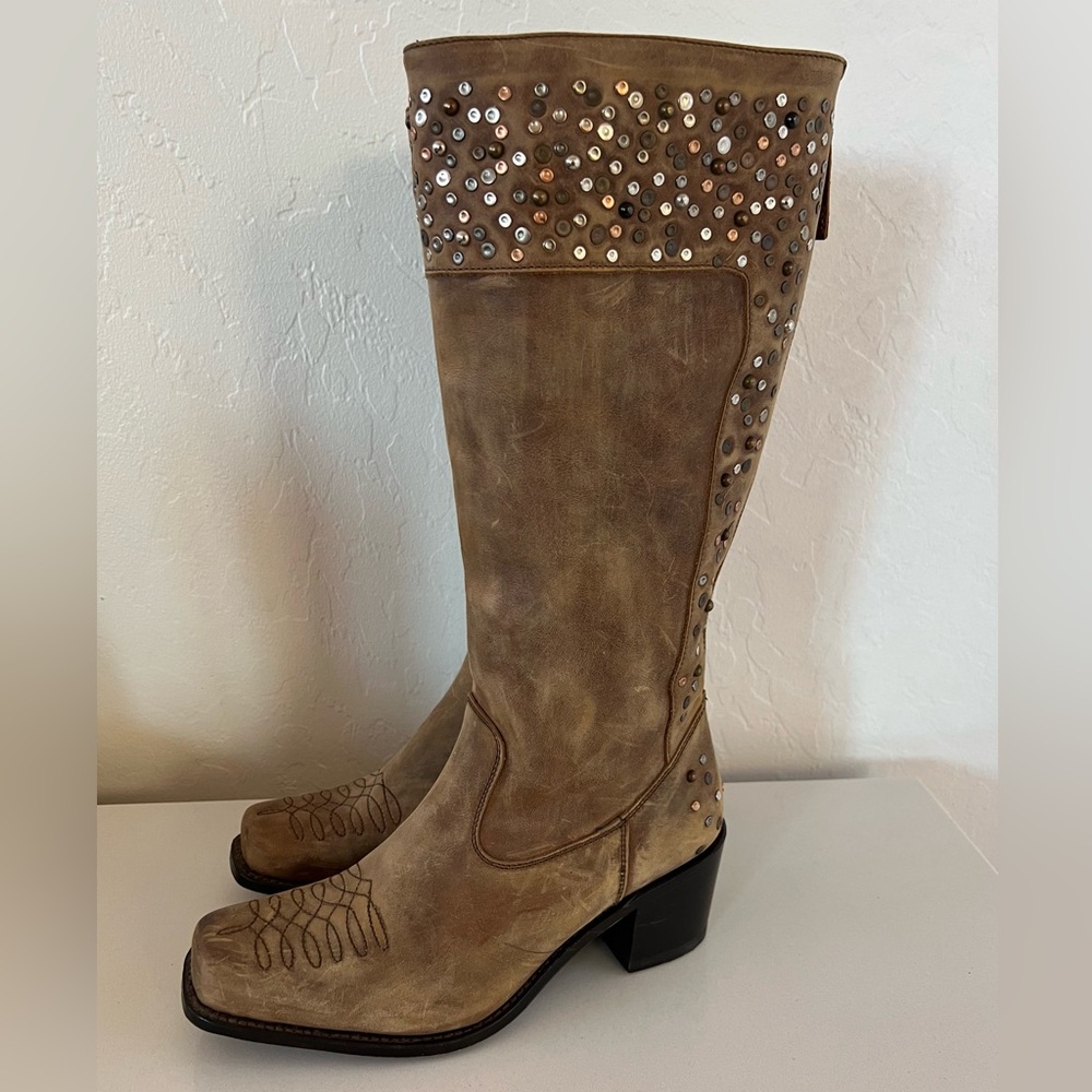 Ariat Two 24 Studded Western Square Toe Boots Size 9